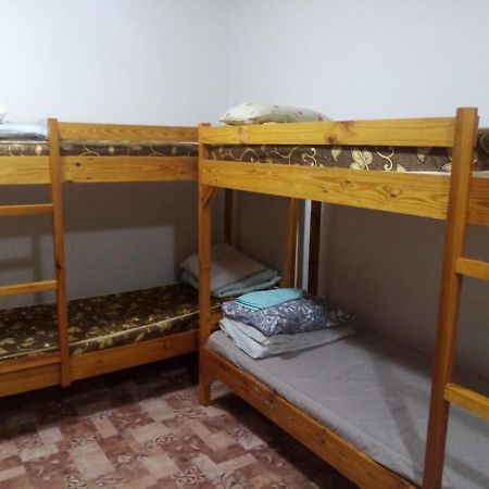 Hostel Raikhan Atyraū Екстериор снимка